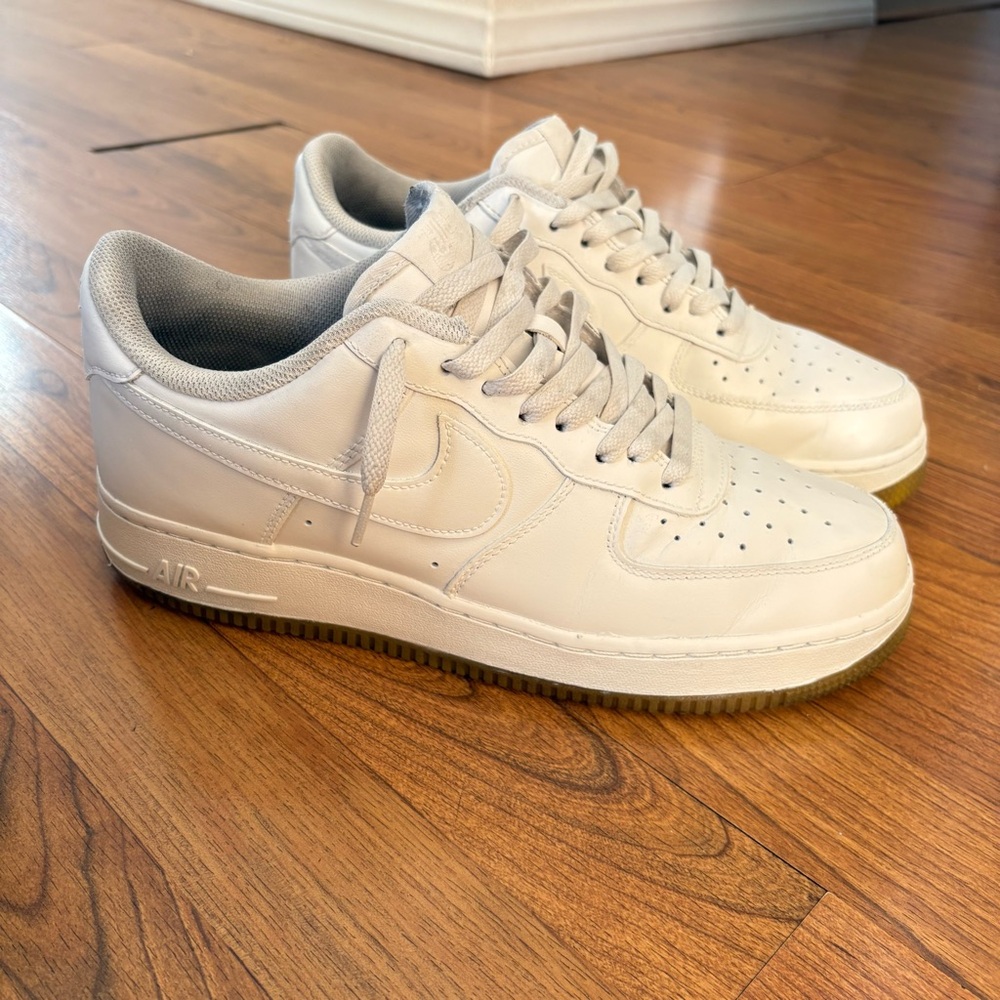 Nike Men's White Sneakers